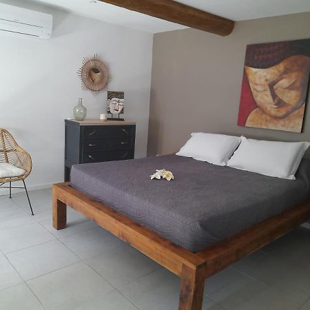 Villa La Ferme Des Oliviers à Solliès-Pont Extérieur photo