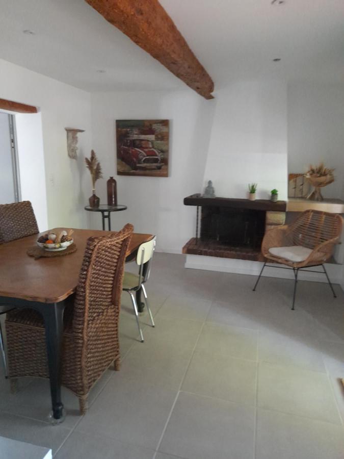 Villa La Ferme Des Oliviers à Solliès-Pont Extérieur photo